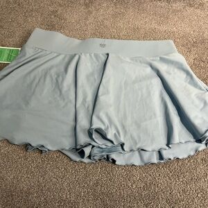 Women’s light blue athletic skirt with built in shorts brand new with tags